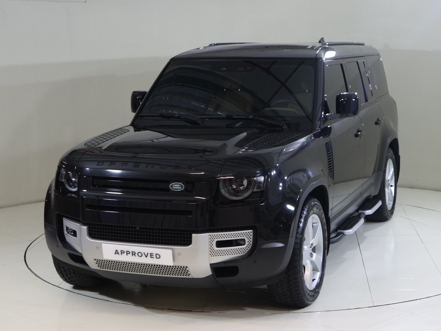 Land Rover Defender 130 Hse 2023 in Uae