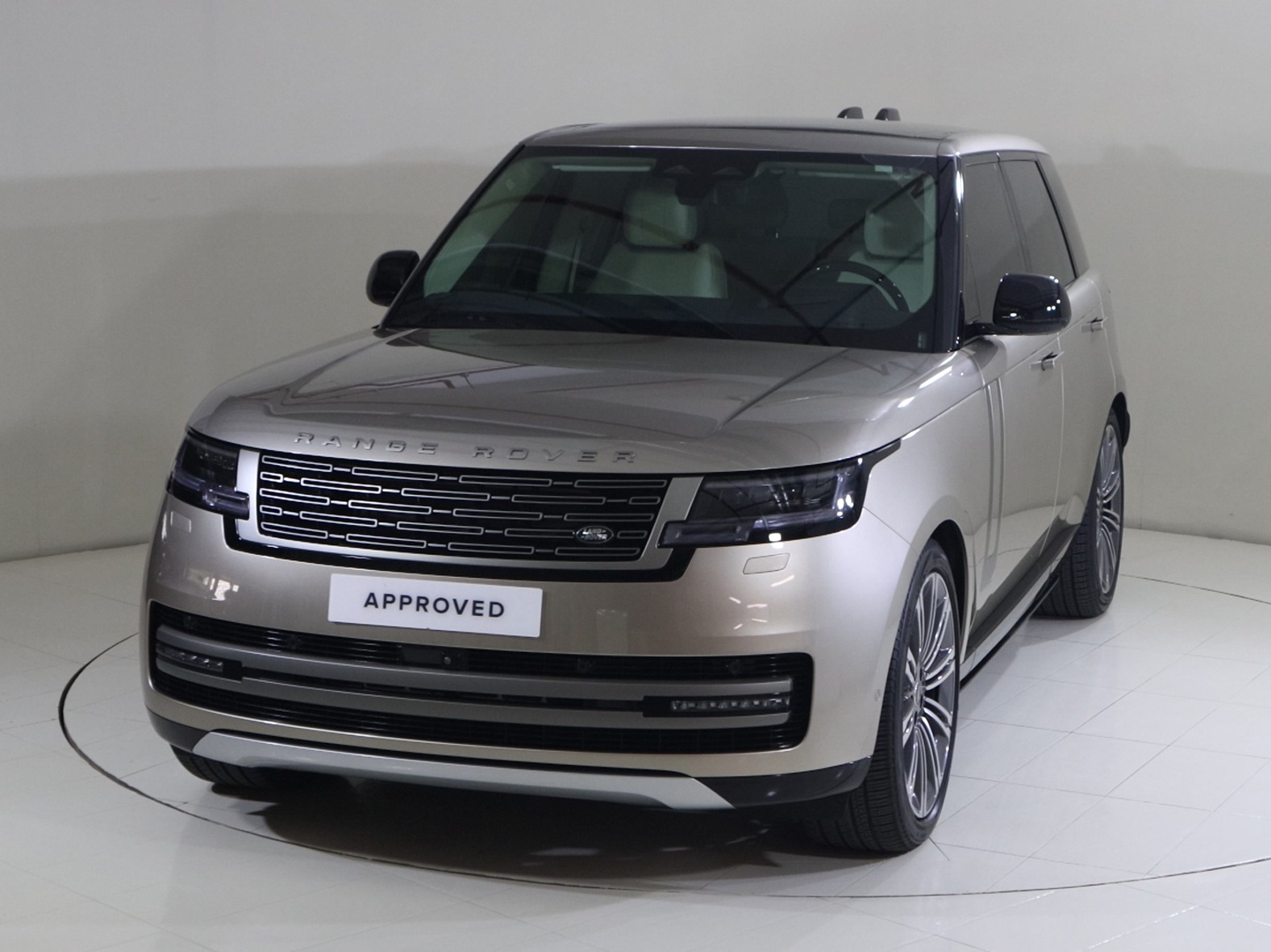 Land Rover Range Rover Hse 2024 in Uae