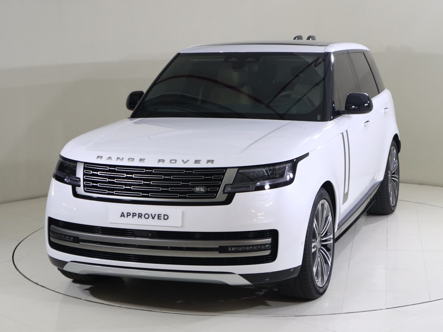 Land Rover Range Rover Hse 2024 in Uae
