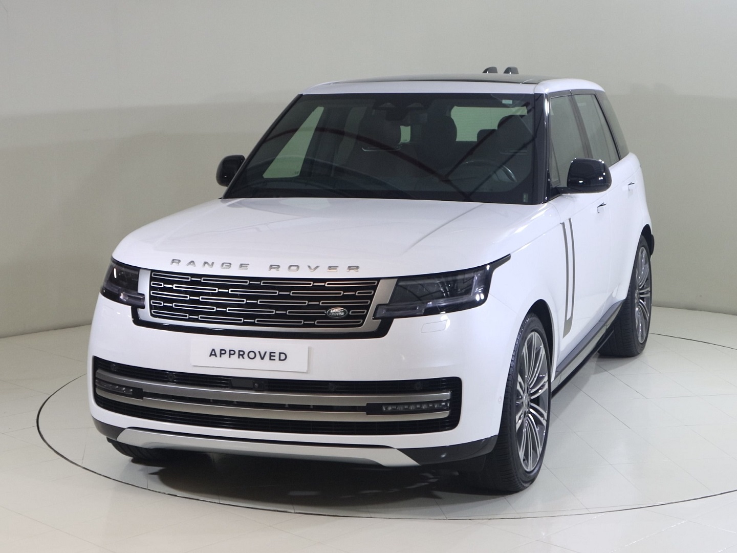 Land Rover Range Rover Hse 2024 in Uae