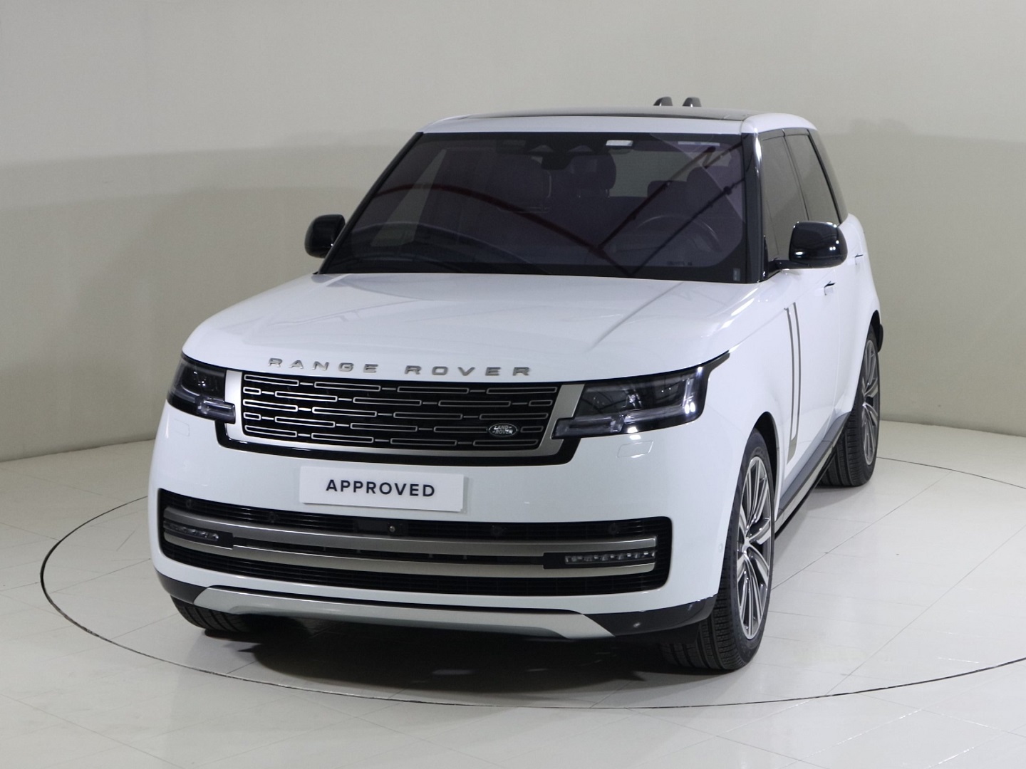 Land Rover Range Rover Hse 2023 in Uae